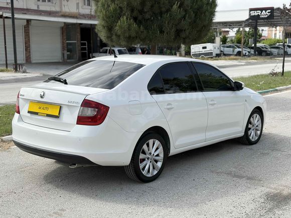 Galeriden Skoda Rapid 1.6 TDI Elegance 2014 Model Osmaniye