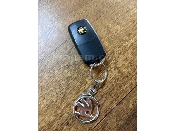 Galeriden Skoda Rapid 1.6 TDI Elegance 2014 Model Osmaniye