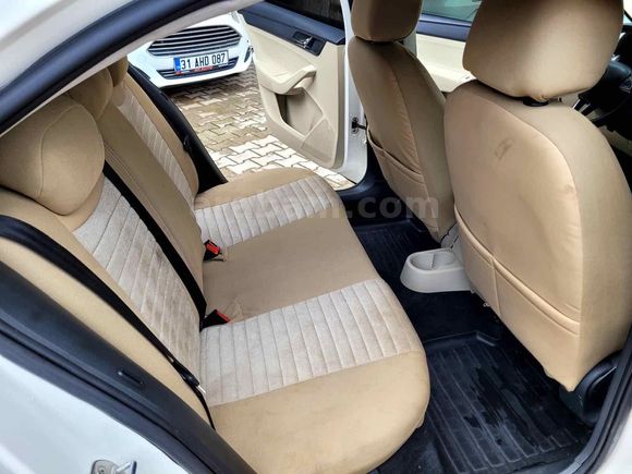 Galeriden Skoda Rapid 1.6 TDI Elegance 2014 Model Osmaniye