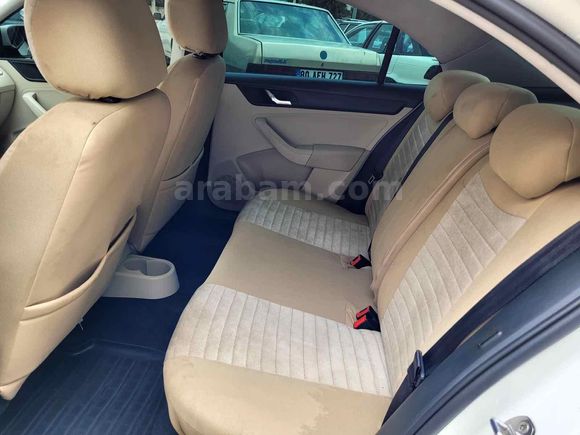 Galeriden Skoda Rapid 1.6 TDI Elegance 2014 Model Osmaniye