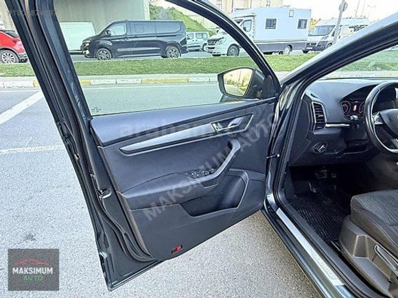 2018 SKODA KAROQ 1.5 TSI STYLE CAM TAVAN HAYALET EKRAN