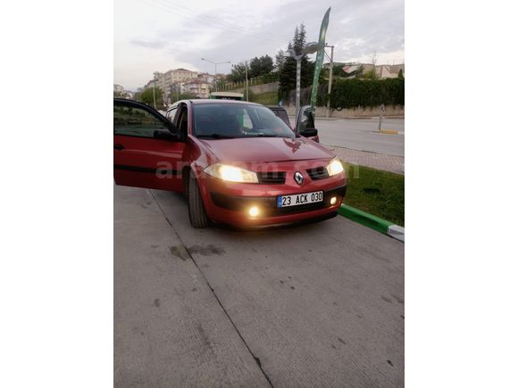 Sahibinden Renault Megane 1.4 Authentique 2004 Model