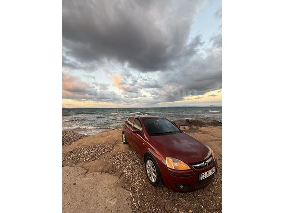 Sahibinden Opel Corsa 1.3 CDTI Enjoy 2006 Model  247.000 km Kırmızı