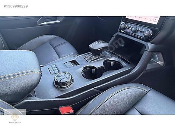 ROYAL ÖZLÜCE CARS | 2025 FORD RANGER 4x4WİLDTRAK HATASIZ %20 KDV