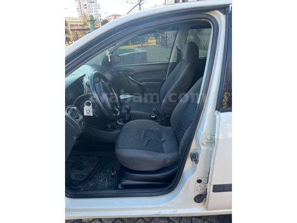Sahibinden Ford Focus 1.6 Comfort 2004 Model