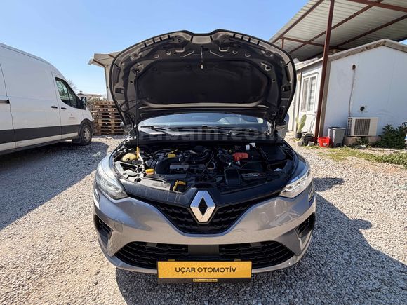 Galeriden Renault Clio 1.0 TCe Joy 2023 Model Muğla