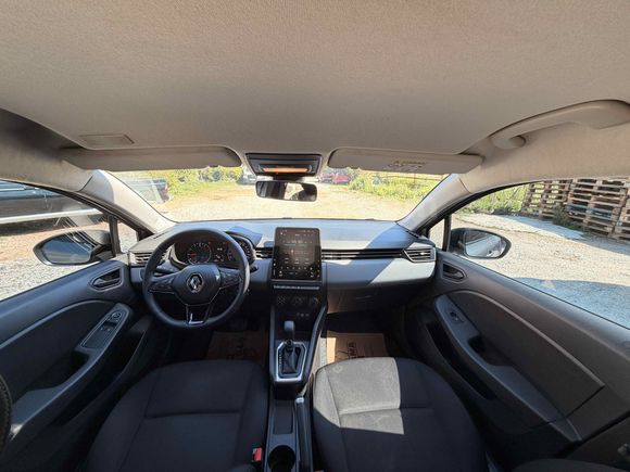 Galeriden Renault Clio 1.0 TCe Joy 2023 Model Muğla