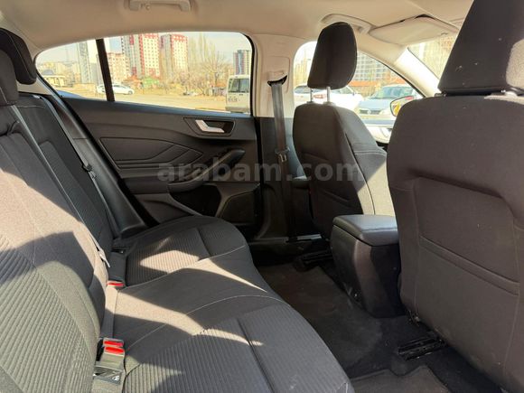 Sahibinden Ford Focus 1.5 Ti-VCT Titanium 2023 Model