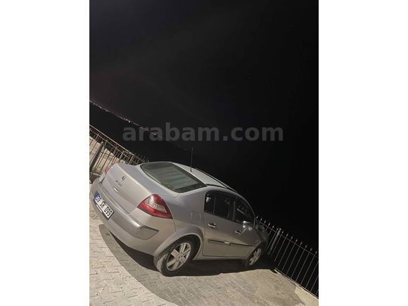 KUPON Temiz bakımlı Sahibinden Renault Megane 1.6 Dynamique 2005 Model 
