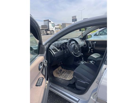 KUPON Temiz bakımlı Sahibinden Renault Megane 1.6 Dynamique 2005 Model 