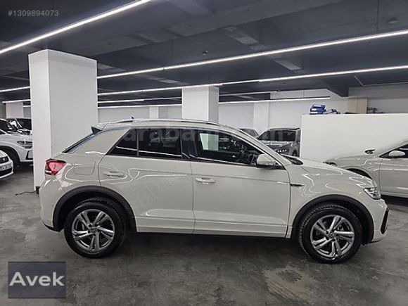 AVEK OTOMOTİV'DEN UYGUN FIRSAT ARACI VOLKSWAGEN T-ROC R-LINE