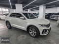 AVEK OTOMOTİV'DEN UYGUN FIRSAT ARACI VOLKSWAGEN T-ROC R-LINE