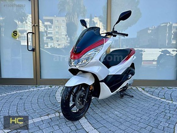Galeriden Honda PCX125 2016 Model Antalya 27.000 km Yeşil (metalik
