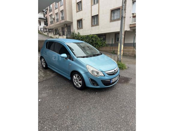 Temiz arayanlara Opel Corsa 1.3 CDTI Enjoy 2012