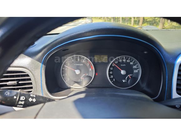 Sahibinden Hyundai Accent Era 1.6 Select 2008 Model  325.000 km Gri