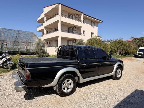 Galeriden Mitsubishi L 200 4x2 Magnum 2004 Model Muğla