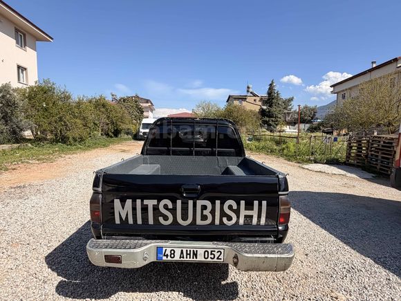 Galeriden Mitsubishi L 200 4x2 Magnum 2004 Model Muğla