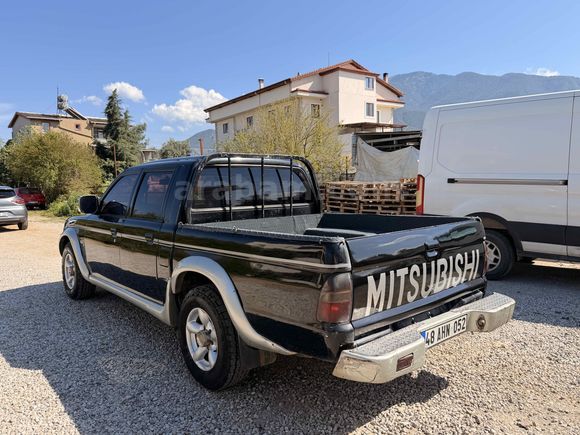 Galeriden Mitsubishi L 200 4x2 Magnum 2004 Model Muğla