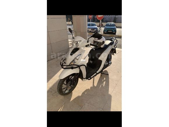 Sahibinden düşük km yakıt cimrisi 2024 Honda Dio