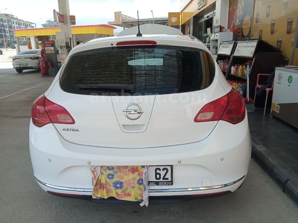 Sahibinden Opel Astra 1.6 Edition plus2013 Model