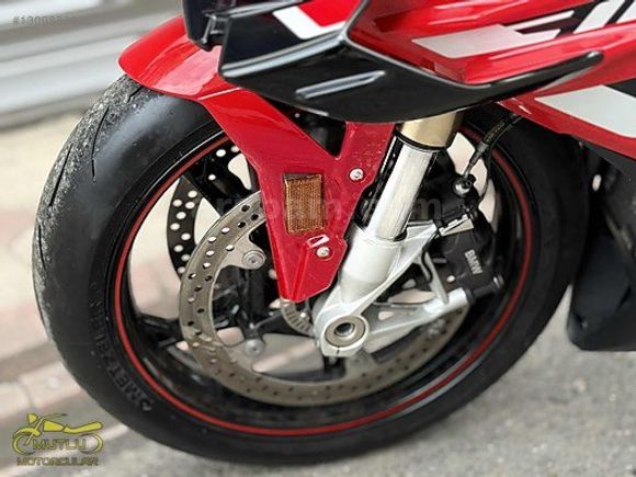 MUTLU MOTORCULAR'dan BMW S 1000 RR M PAKET