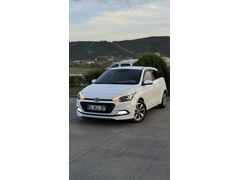 HATASIZ BOYASIZ TRAMERSİZ HYUNDAİ İ 20 STYLE PAKET UYGUN FİYAT 