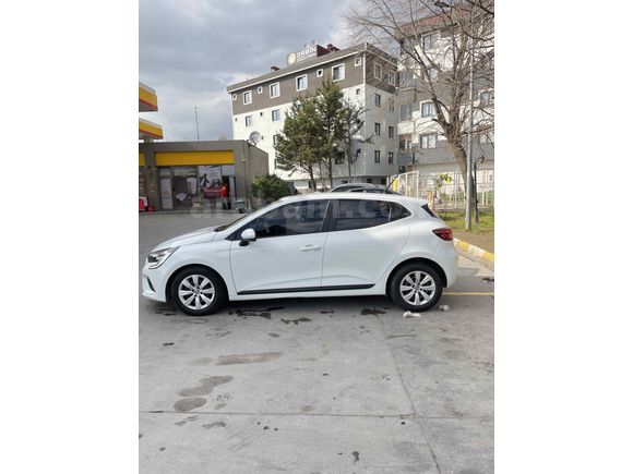 Sahibinden Renault Clio 1.0 SCe Joy 2022 Model 