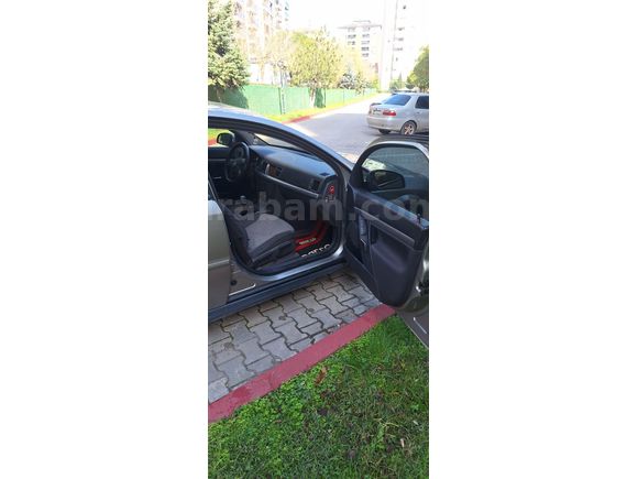 Sahibinden Opel Vectra 1.6 Comfort 2004 Model