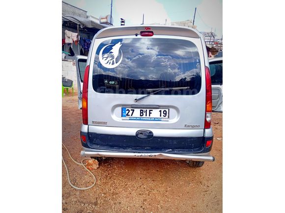 Sahibinden Renault Kangoo Multix 1.5 dCi 2004 Model  380.000 km Gri