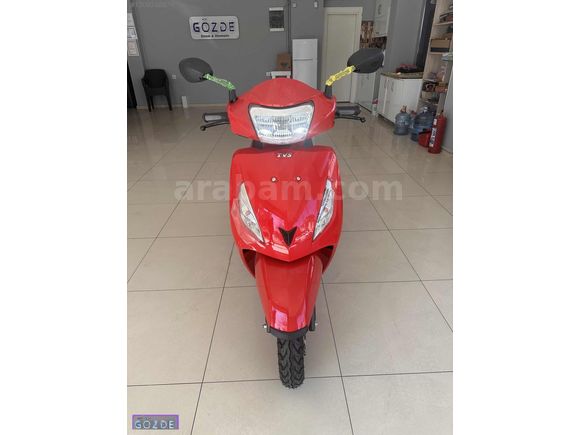 Galeriden TVS Jupiter 2024 Model Isparta 6.001 km Kırmızı
