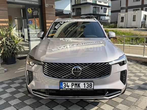 SIFIR BAYİ 2026 MART ÇIKIŞLI 2.0B5 XC90 VOLVO