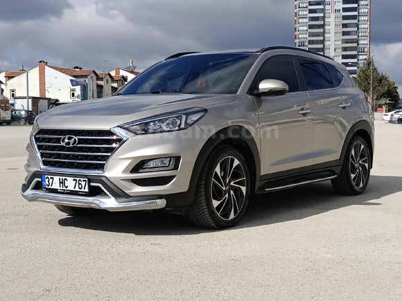KUZEY OTOMOTİV den Hyundai Tucson 1.6 CRDi Elite 2019 Model  HATASİZ BOYASİZ