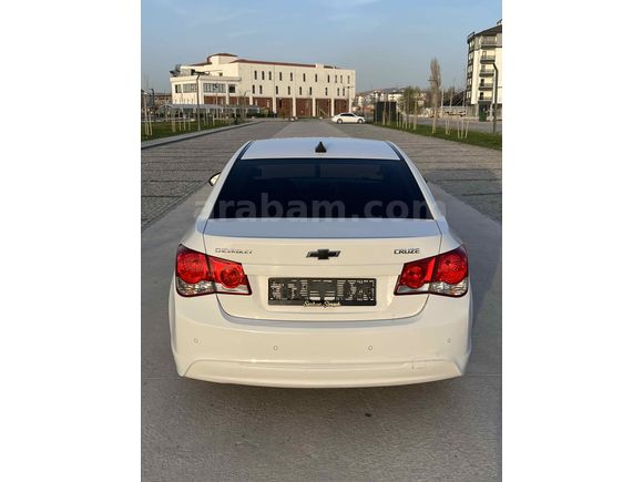 BAKIMLI CHEVROLET CRUZE