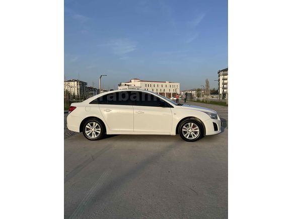 BAKIMLI CHEVROLET CRUZE