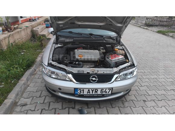 Opel Vectra 1.6 sıfır motorlu masrafsız 