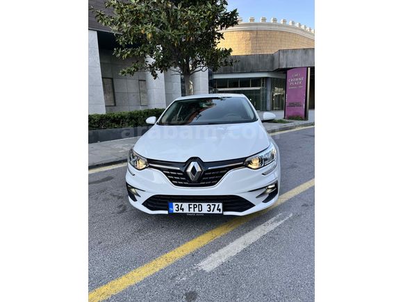 ACİL Sahibinden Renault Megane 1.5 Blue DCI Joy Comfort 2022 Model 