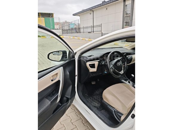 Sahibinden Toyota Corolla 1.4 D-4D Advance 2013 Model