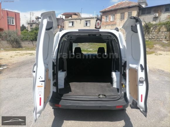 ERDAL HOCA OTO GALERİDEN 2022 MODEL COURİER 1.5 DELUXE