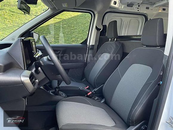 2025 MODEL HATASIZ BOYASIZ TRAMERSİZ 19.000 KM DE