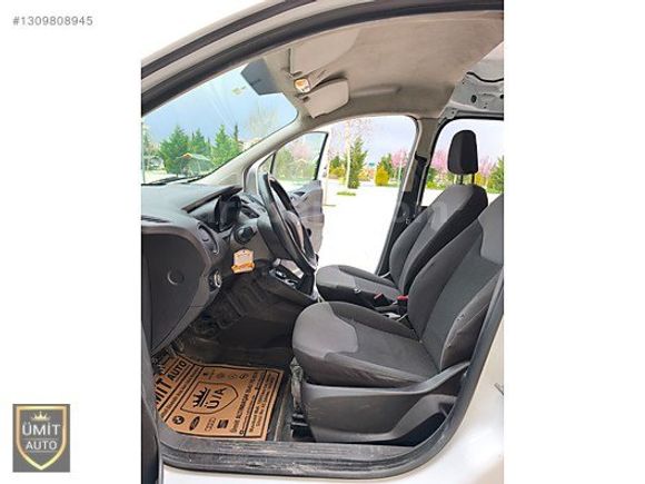 ÜMİT AUTO/2015/FORD/COURİER/TREND/200.000 TL KREDİ KULLANDIRIRIZ