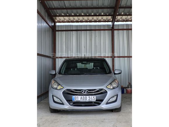 Sahibinden Hyundai i30 1.6 CRDi Elite 2013 Model