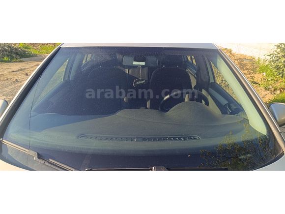 Sahibinden Volkswagen Golf 1.6 TDi Highline 2012 Model