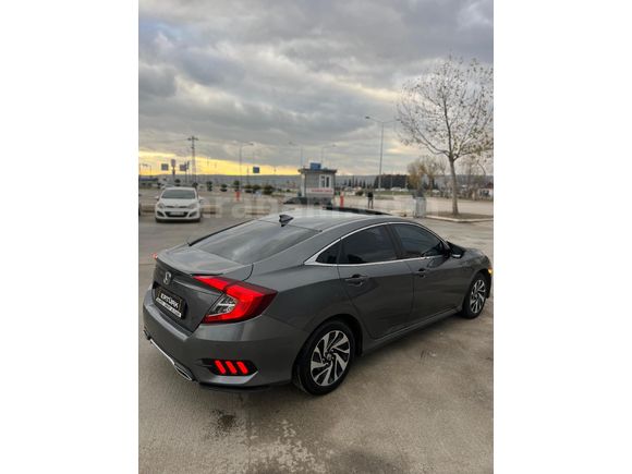 Sahibinden Honda Civic 1.6i VTEC Eco Elegance 2017 Model