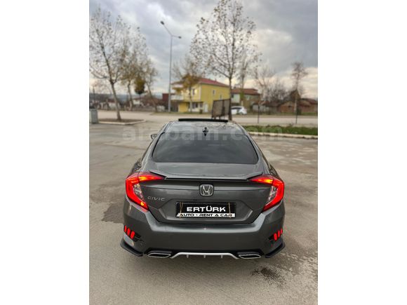 Sahibinden Honda Civic 1.6i VTEC Eco Elegance 2017 Model