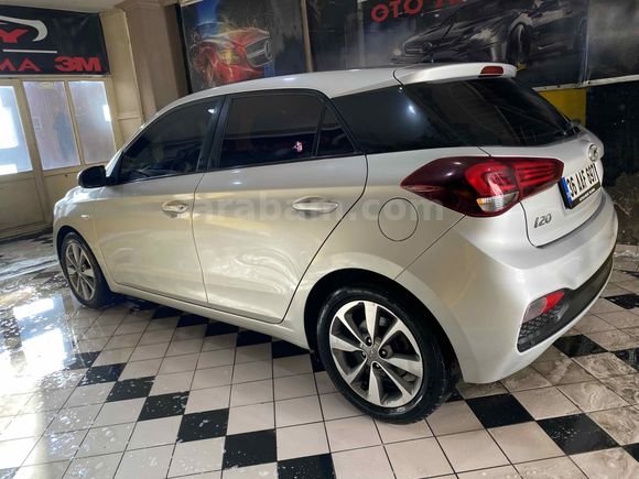İlk sahibinden full servis bakımlı 