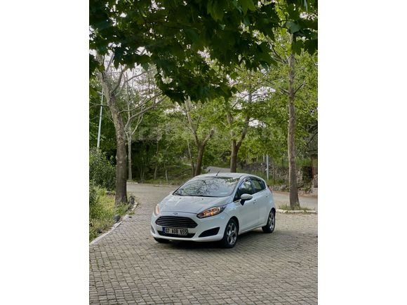 Sahibinden Tek Değişen Ford Fiesta 1.5 TDCi Trend X 2014 Model 