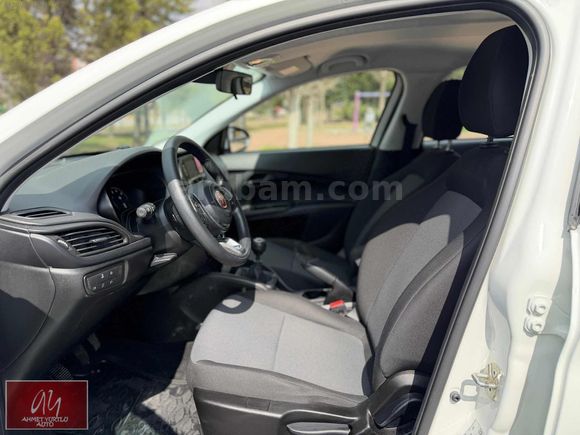 AHMET YURTLU AUTO 2025 EGEA 1.4FİRE GSR EASY 24.000KM BOYASIZ