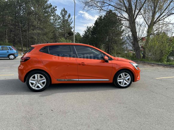 Sahibinden Renault Clio 1.3 TCe Touch 2020 Model Ankara 40bin km Turuncu