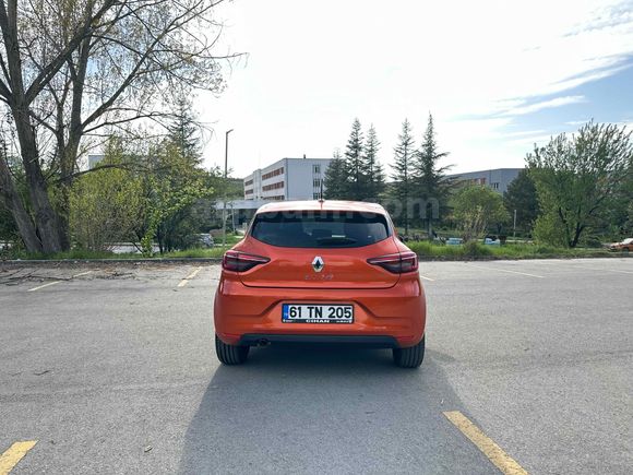 Sahibinden Renault Clio 1.3 TCe Touch 2020 Model Ankara 40bin km Turuncu