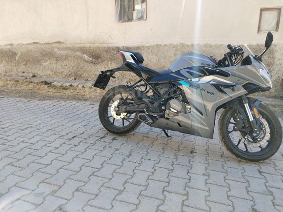 Sahibinden CFmoto 250SR